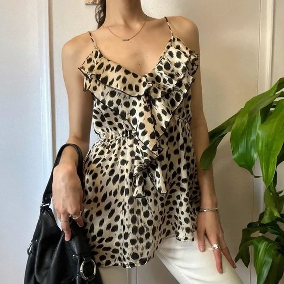 💜 Seductions Leopard Print Ruffled Tank Top - Picture 3 of 8